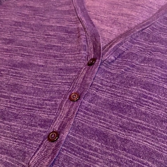 Small Delia’s Short Sleeve Purple Flowy Sweater - Picture 4 of 4